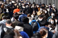 东京将迎来解禁 街头人头