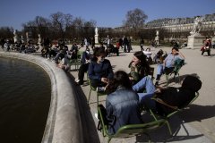 法国预计4月中旬恢复正常