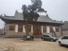 夏县文庙大成殿：街市深
