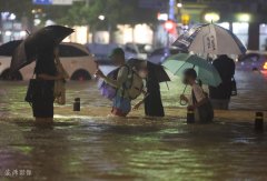 https://www.chinanews.app/uploads/allimg/220812/1_0Q212112c0b.jpg
