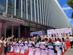 https://www.chinanews.app/uploads/allimg/230718/1-230GQ20203105-lp.jpg